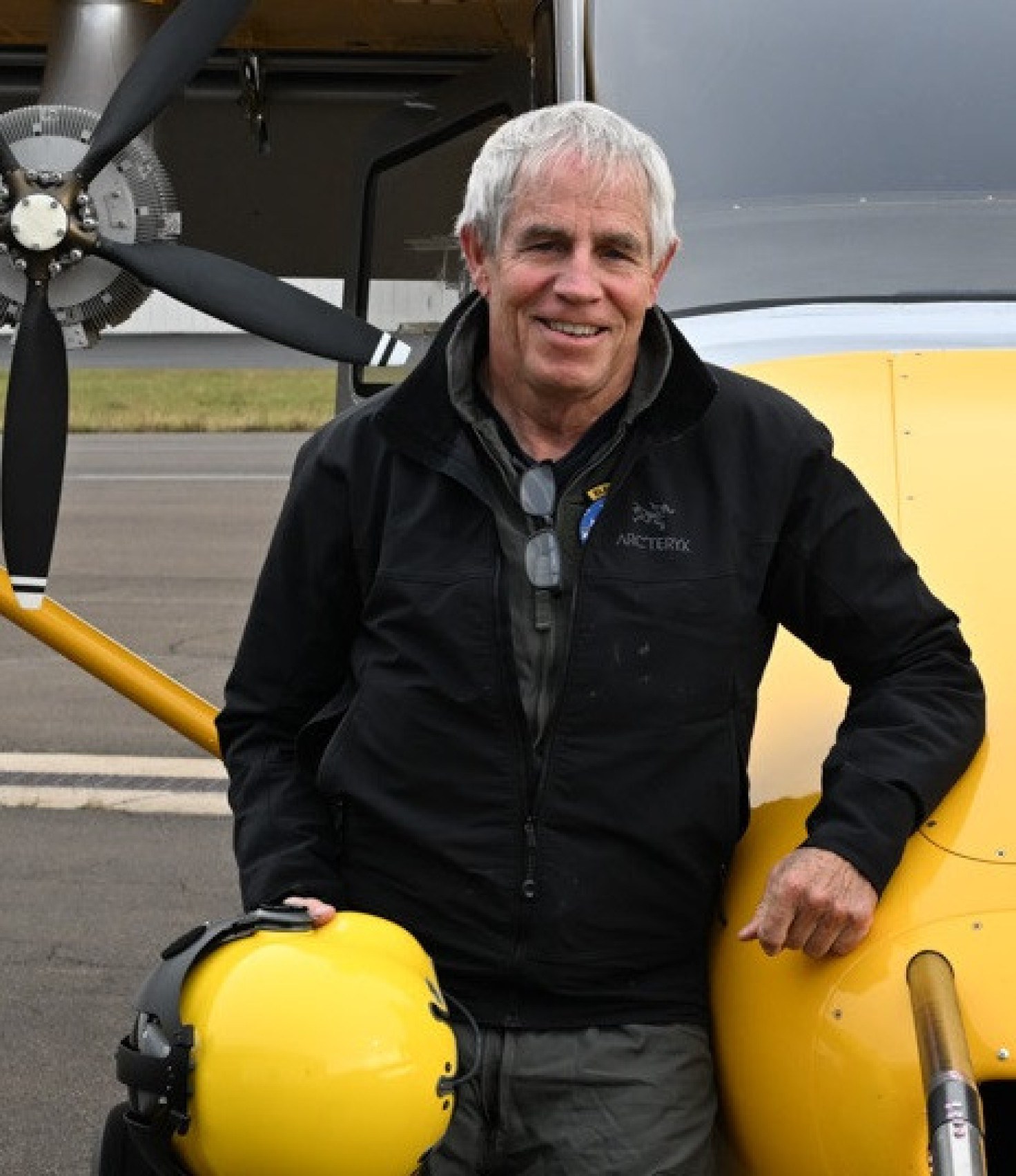 R. John Hansman, professor de aeronutica e astronutica e diretor do Centro Internacional para Transporte Areo do Instituto de Tecnologia de Massachusetts