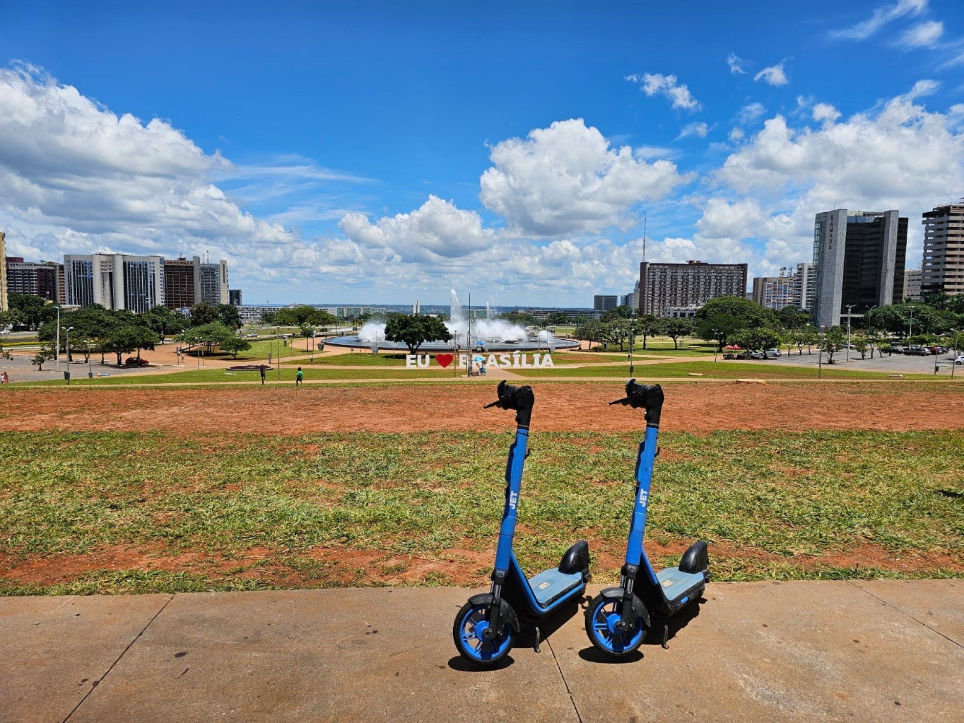 Patinetes compartilhados chegam ao DF para período de testes; R$0,25 por minuto 