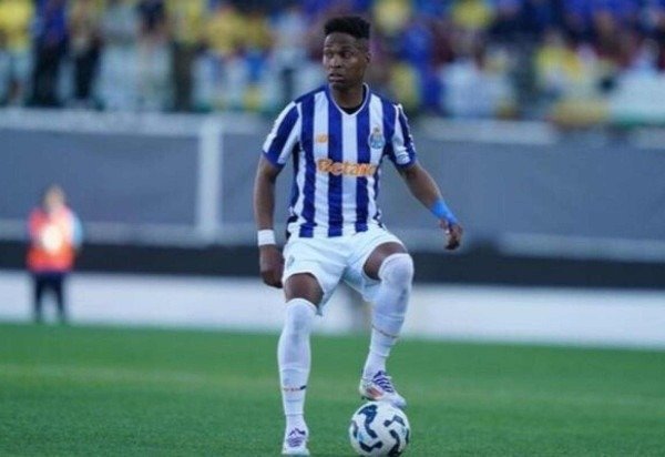 São Paulo assina pré-contrato com Wendell - Foto: Divulgação / Porto