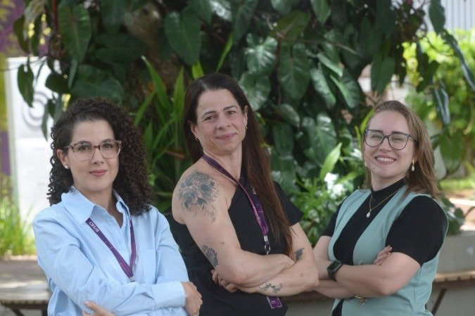  31/01/2025 Credito: Ed Alves/CB/DA.Press. Cidades. Mulheres e Meninas na Ciencia. Na foto, Luana Souza (Roxo), Fernada Vinhaes (Preto) e Rebecca Ribeiro (colete). 