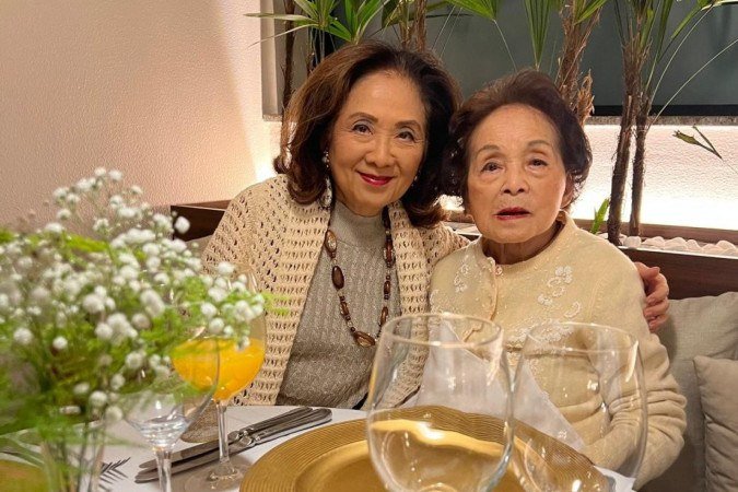 Chieko e a mãe, Takako Nishimura, que completa 98 anos em março Chieko e a mãe, Takako Nishimura, que completa 98 anos em março