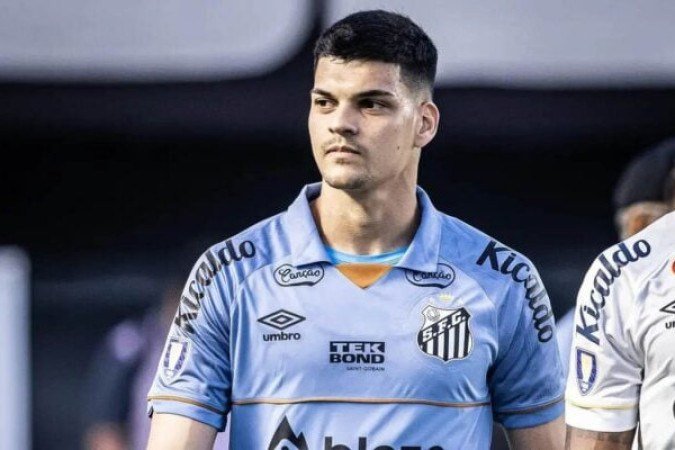 GABRIEL BRAZÃO - Falhou feio no gol do São Paulo, deixando Lucas marcar por debaixo de suas pernas. Fora isso, foi pouco exigido - Nota 5,0 - Raul Baretta/ Santos FC