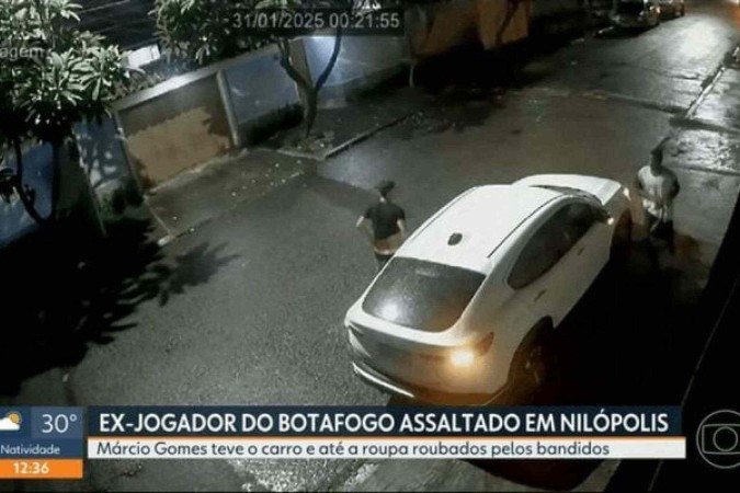 Márcio Gomes teve seu carro levado por criminosos - (crédito: Foto: Reprodução/TV Globo) Márcio Gomes teve seu carro levado por criminosos - (crédito: Foto: Reprodução/TV Globo)