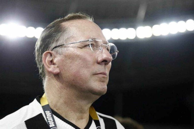 Textor garante que o foco do Botafogo é outro - (crédito: Foto: Vitor Silva/Botafogo.) Textor garante que o foco do Botafogo é outro - (crédito: Foto: Vitor Silva/Botafogo.)