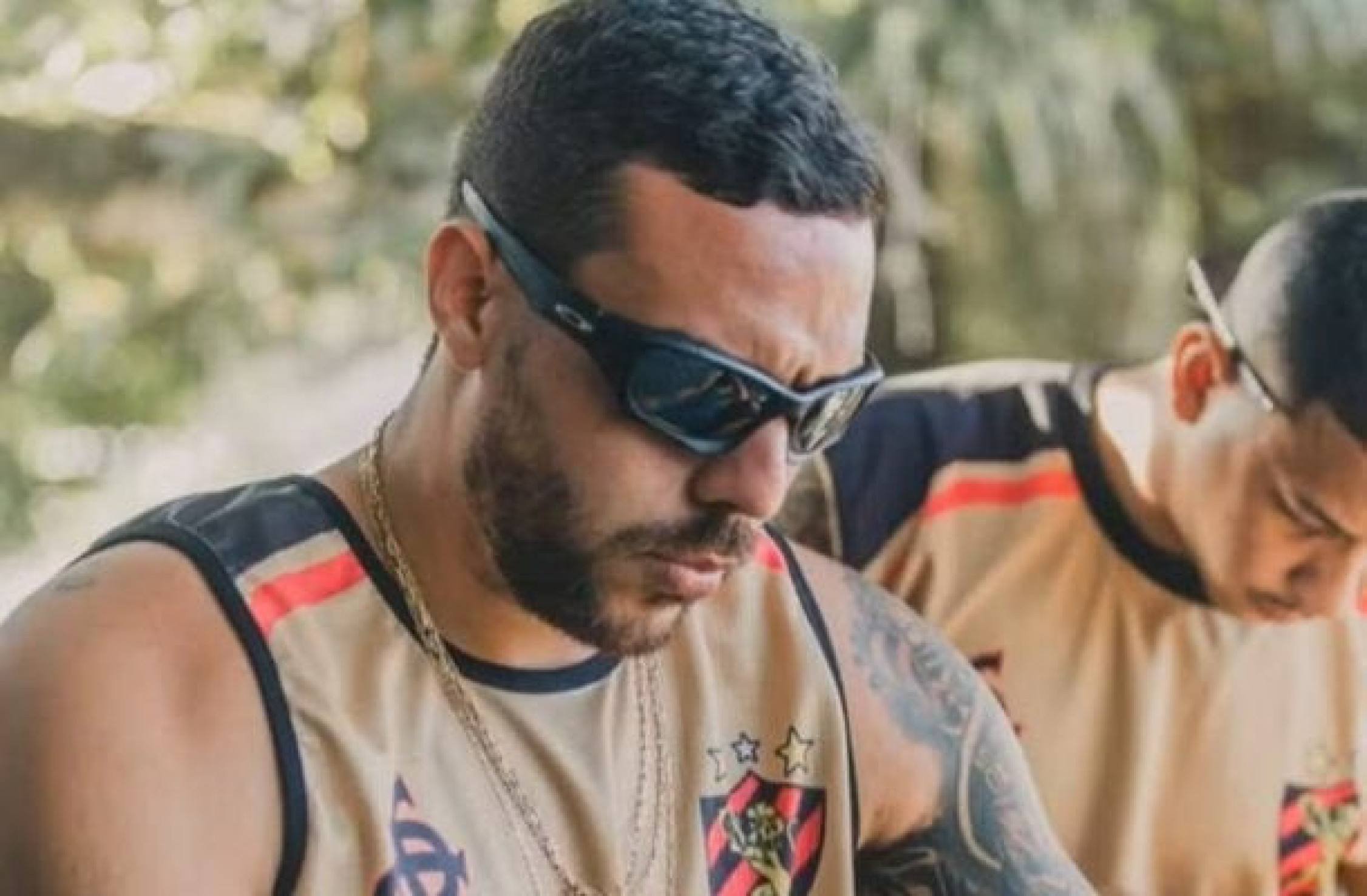 Mãe do presidente da principal torcida do Sport se pronuncia em redes sociais