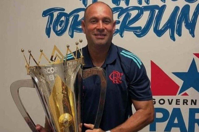 Rogério Maia deixa o Flamengo e acerta com o Santos -  (crédito: Foto: Reprodução/Instagram)