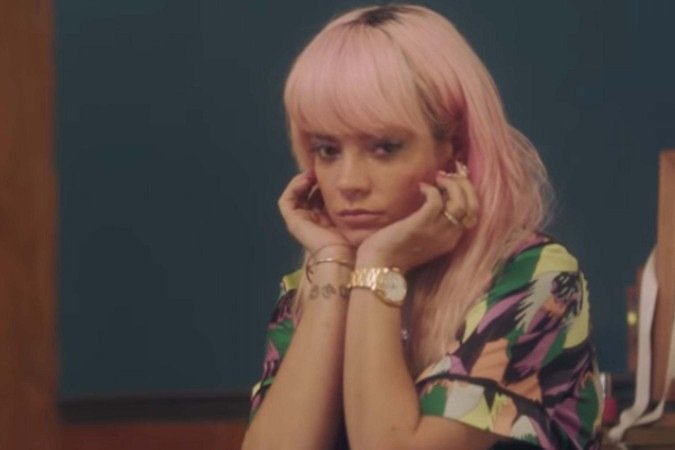 Como está Lily Allen após divórcio polêmico - (crédito: TMJBrazil) Como está Lily Allen após divórcio polêmico - (crédito: TMJBrazil)