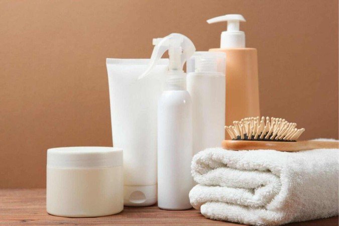 Alguns produtos deixam os fios mais bonitos e saudáveis (Imagem: White bear studio | Shutterstock) - (crédito: EdiCase) Alguns produtos deixam os fios mais bonitos e saudáveis (Imagem: White bear studio | Shutterstock) - (crédito: EdiCase)