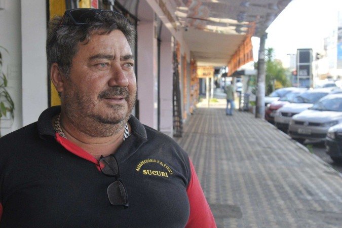 O comerciante Francisco Xavier se preocupa com a segurança da região