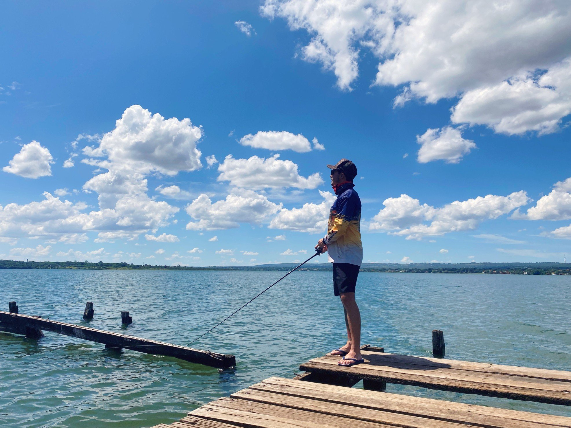 O empresário Gabriel Ferreira afirma já ter visto um  pirarucu no Lago Paranoá