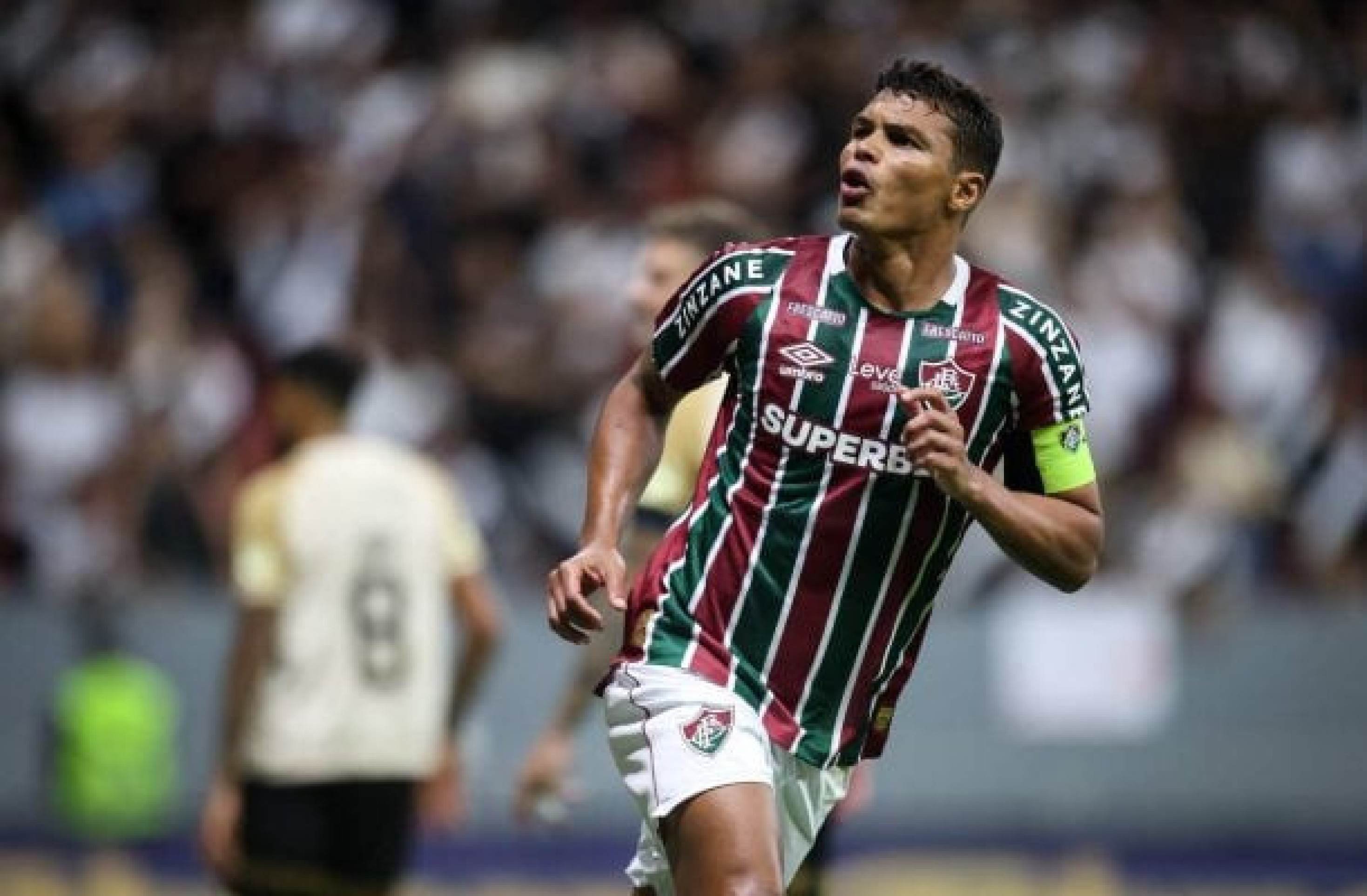 ‘?? especial’, define Thiago Silva sobre primeiro Fla-Flu desde volta ao Fluminense