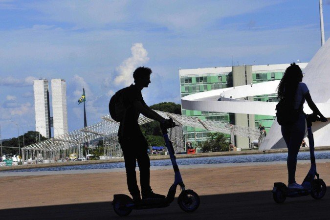 Patinete ajuda na mobilidade de brasilienses. - (crédito: Fotos: Minervino Júnior/CB/D.A.Press) Patinete ajuda na mobilidade de brasilienses. - (crédito: Fotos: Minervino Júnior/CB/D.A.Press)