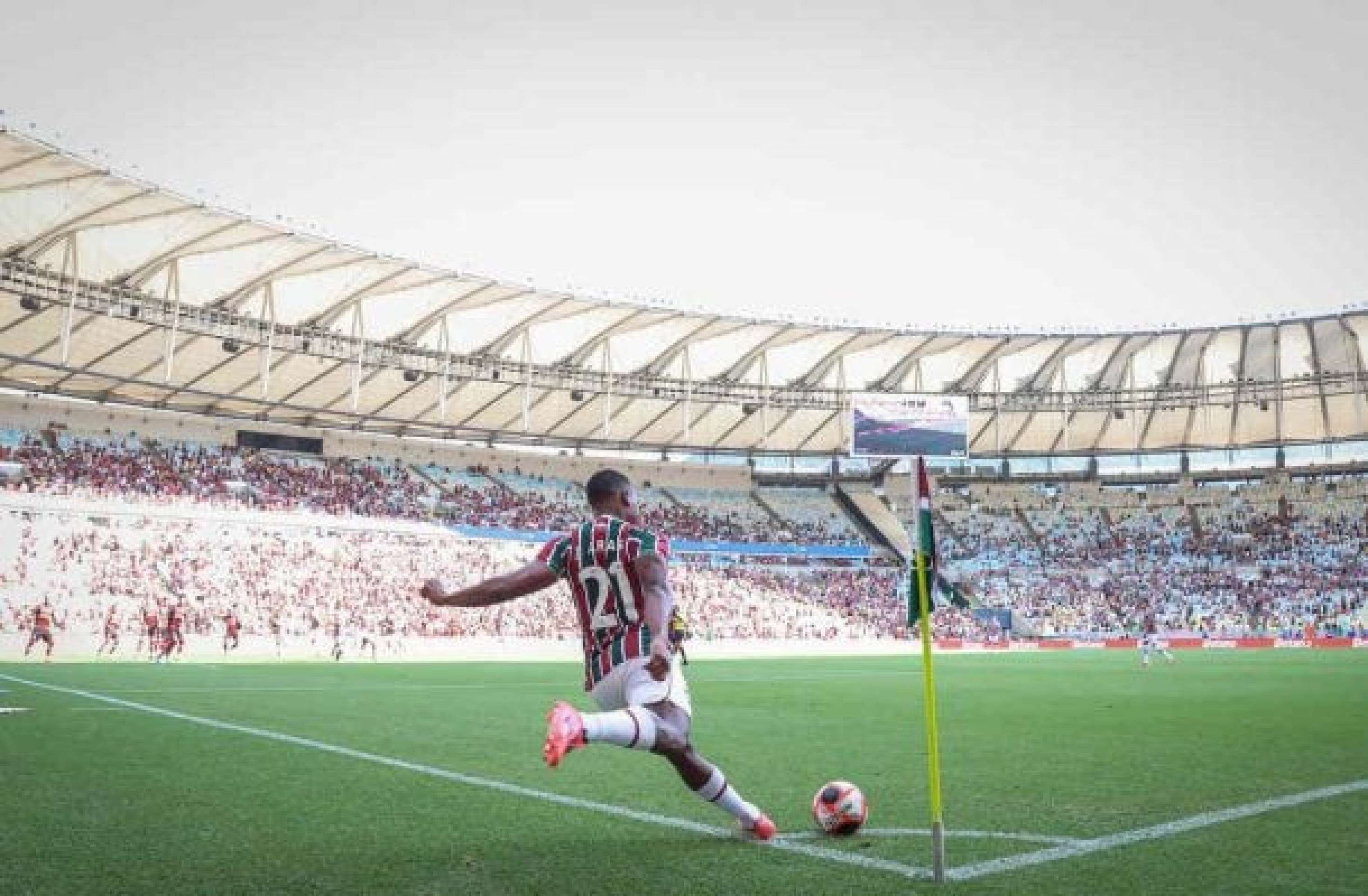 Arias culpa calendário por jogo ruim do Fluminense contra o Flamengo