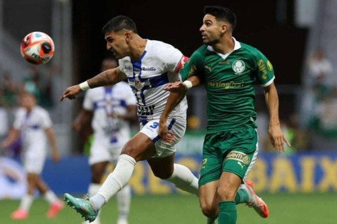 ÁGUA SANTA - Para um time que está na lanterna do Paulista, teve uma atuação correta, eficaz e surpreendente. Contou com um goleiro inspirado, Luan, e com uma defesa segura, que errou apenas no lancedo gol aos dois minutos do 1º tempo.  Empate com sabor de vitória por goleada. NOTA  7,0. Foto: Cesar Greco/Palmeiras