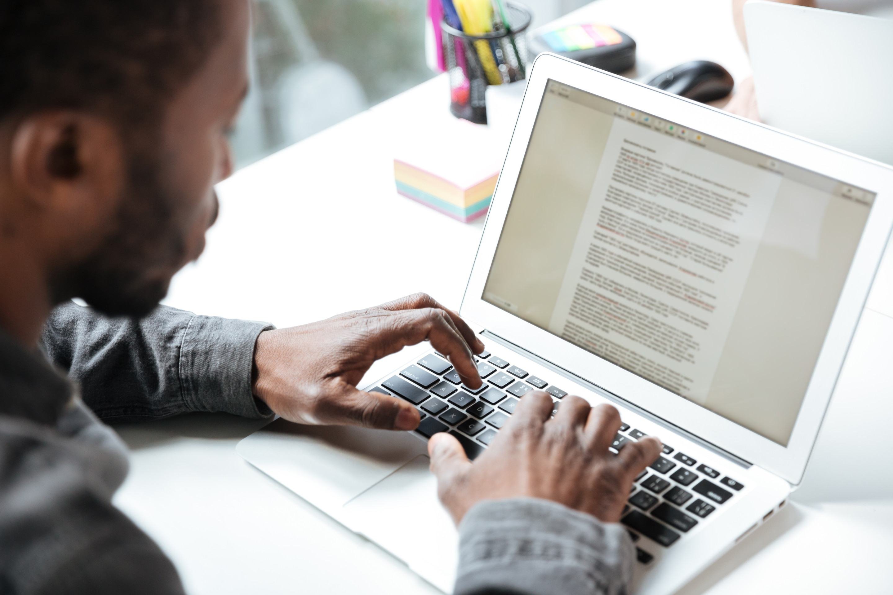 Fundação Bradesco oferece curso gratuito de Word