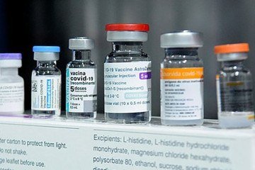 FDA não "admitiu" que vacinados contra a covid-19 têm risco de coágulos sanguíneos por 15 anos - - ag&ecirc;ncia bras&iacute;lia wikimedia commons
