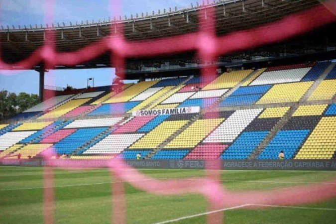 Estádio Kléber Andrade antes de Vasco 2 x 2 Volta Redonda, em 1º de fevereiro -  (crédito: Foto: Matheus Lima/Vasco)