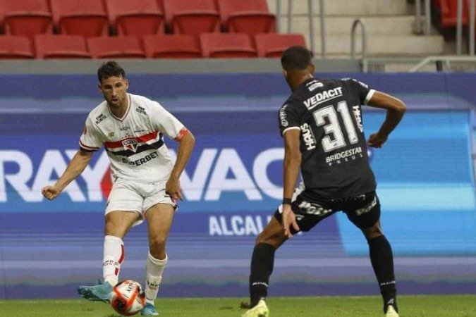 Calleri em ação na partida contra a Inter de Limeira - (crédito: Foto: Rubens Chiri/saopaulofc) Calleri em ação na partida contra a Inter de Limeira - (crédito: Foto: Rubens Chiri/saopaulofc)