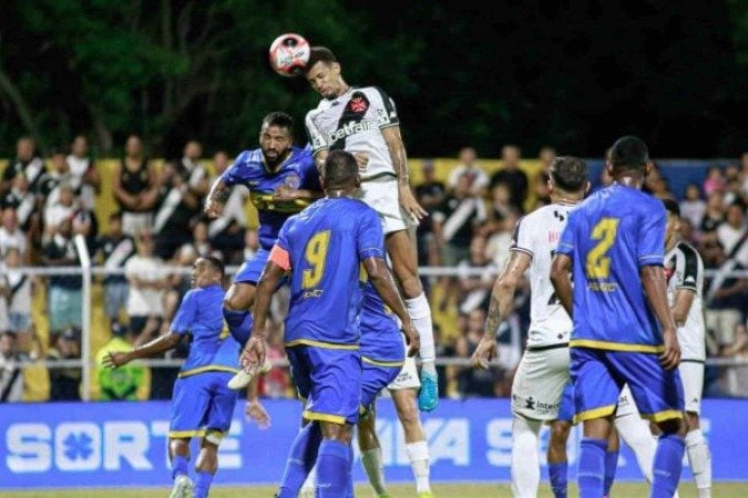 João Victor se envolveu em polêmica após novo tropeço do Vasco no Carioca - (crédito: Foto: Matheus Lima/Vasco) João Victor se envolveu em polêmica após novo tropeço do Vasco no Carioca - (crédito: Foto: Matheus Lima/Vasco)