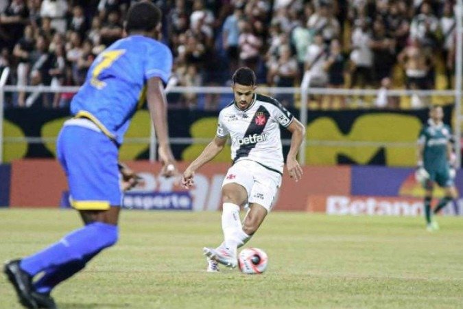 Lucas Oliveira pode desfalcar o Vasco contra o Flamengo - (crédito: Foto: Matheus Lima/Vasco) Lucas Oliveira pode desfalcar o Vasco contra o Flamengo - (crédito: Foto: Matheus Lima/Vasco)