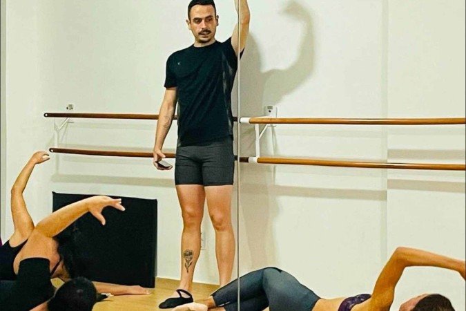 Flávio se dedica ao balé fitness 
há três anos 