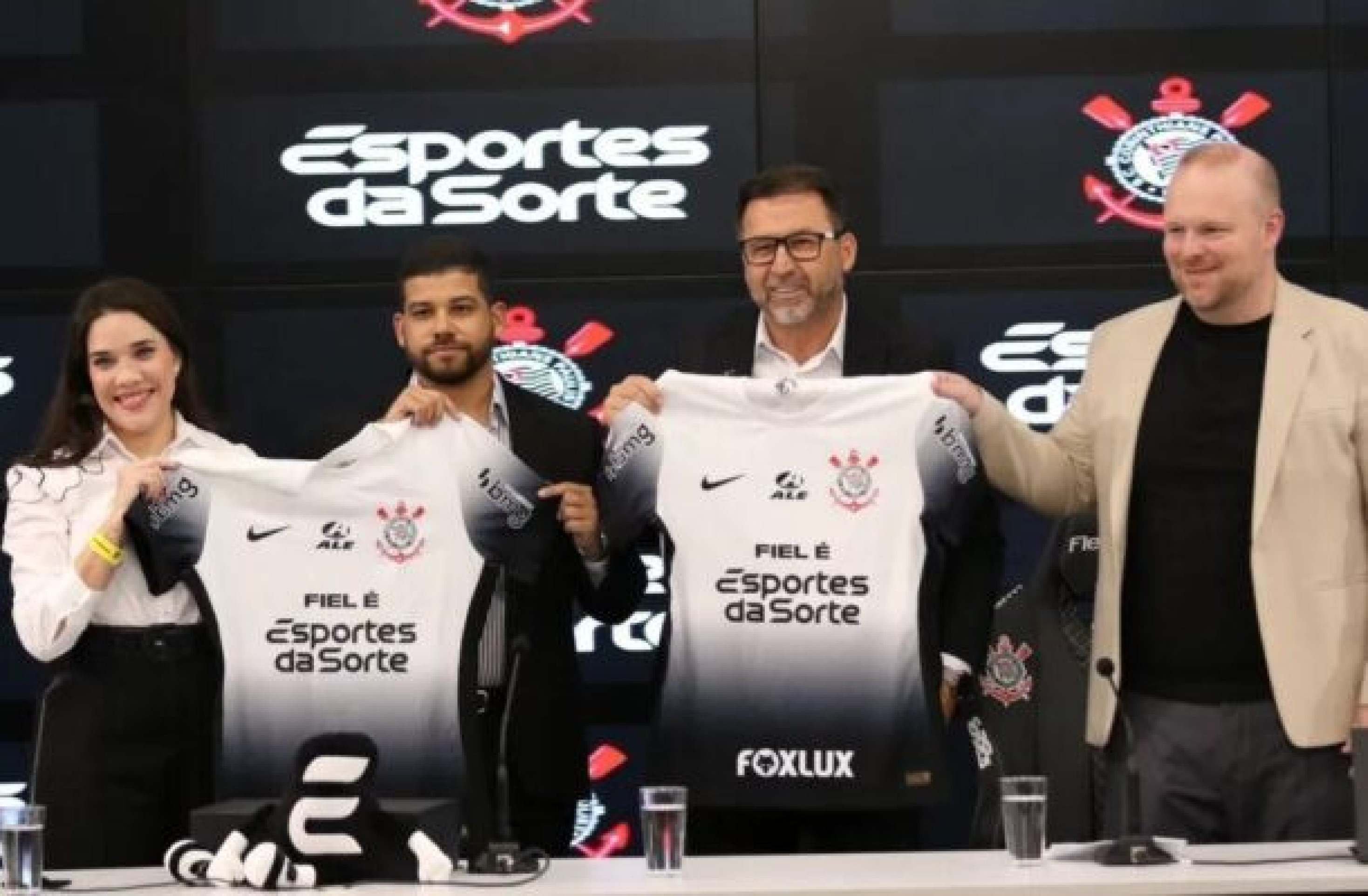 Sem patrocinadores de Flamengo e Corinthians, Governo atualiza ‘bets’ regularizadas até 2029