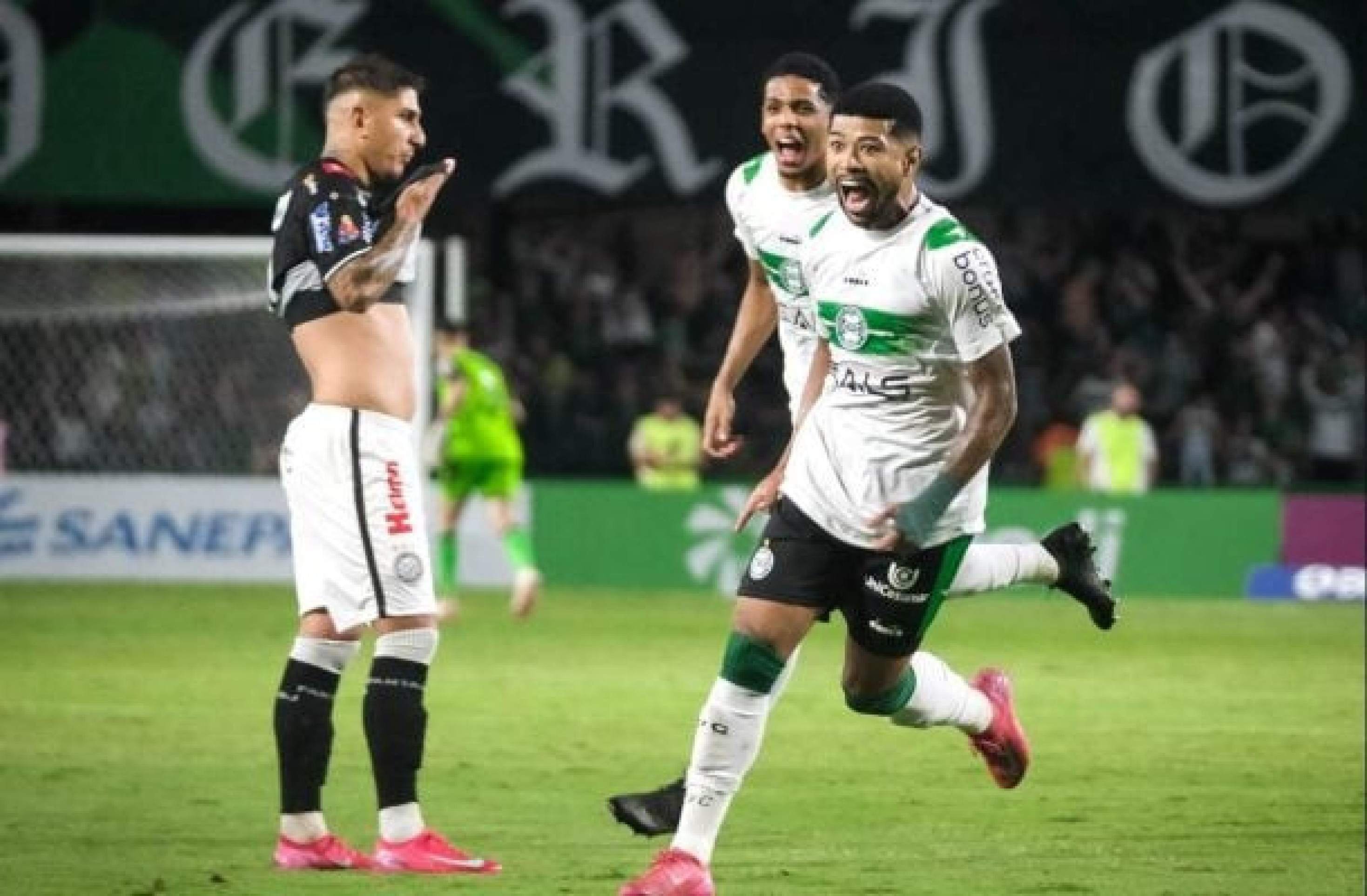 Coritiba empata com Operário e garante classificação para as quartas do Paranaense