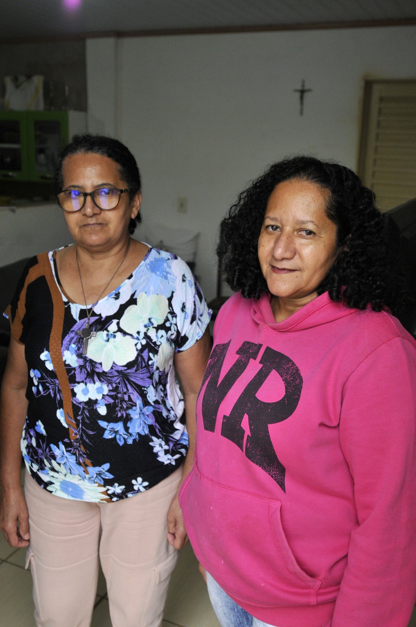 11/02/2025. Crédito: Minervino Júnior/CB/D.A Press. Brasil.  Brasilia - DF. Cuidados coma a saúde mental dos cuidadores de idosos. as Irmãs Maria Geni(rosa) e Ambrozina Gonçalves.  11/02/2025. Crédito: Minervino Júnior/CB/D.A Press. Brasil.  Brasilia - DF. Cuidados coma a saúde mental dos cuidadores de idosos. as Irmãs Maria Geni(rosa) e Ambrozina Gonçalves.