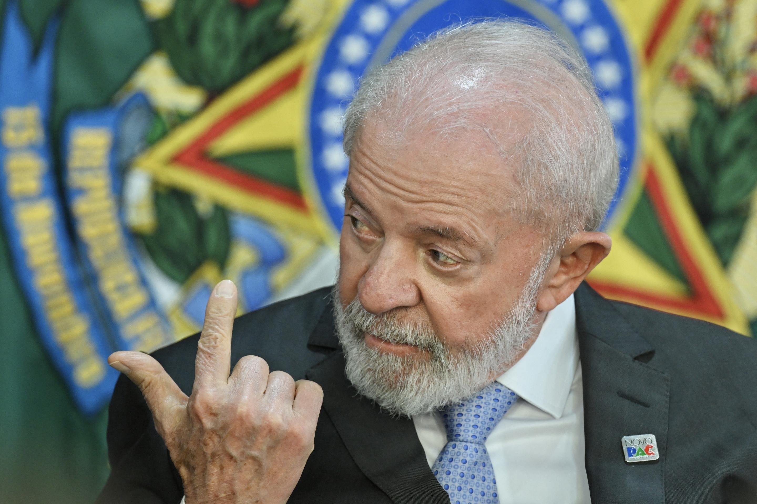 Em meio à alta no preço dos alimentos, Lula busca saídas para frear queda na popularidade 