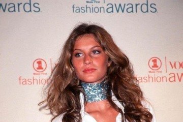 Bündchen foi a melhor modelo de 1999, 
de acordo com o Fashion Awards, e até 
hoje é a única a ser considerada ubermodel, termo que se refere a uma modelo que 
está acima de todas as outras