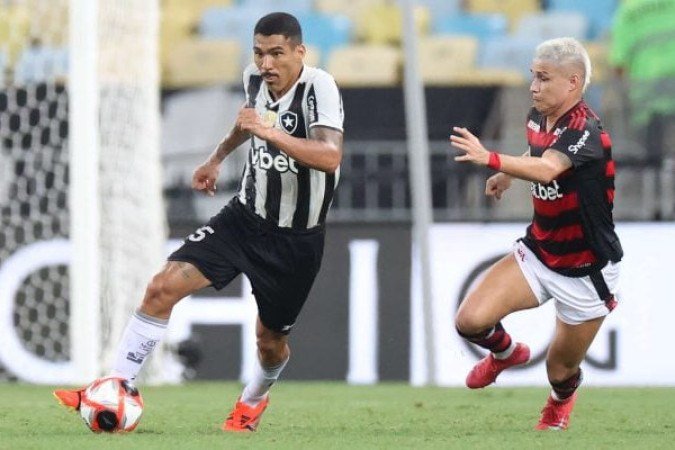 ALLAN - Falhou na marcação de Léo Ortiz no lance do primeiro gol do Flamengo. NOTA: 5,0 - Foto: Vitor Silva / Botafogo