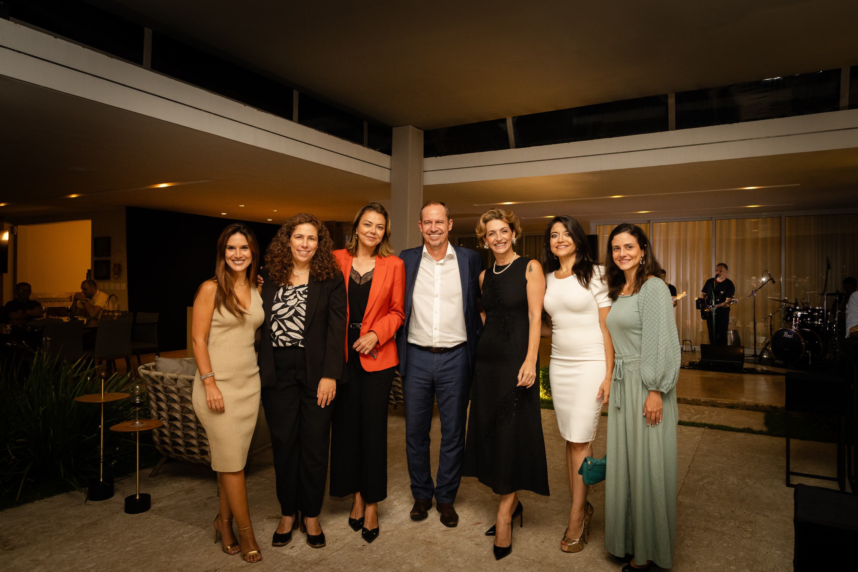 Ricardo Cappelli, Leila Barros, Esther Dweck e mais 