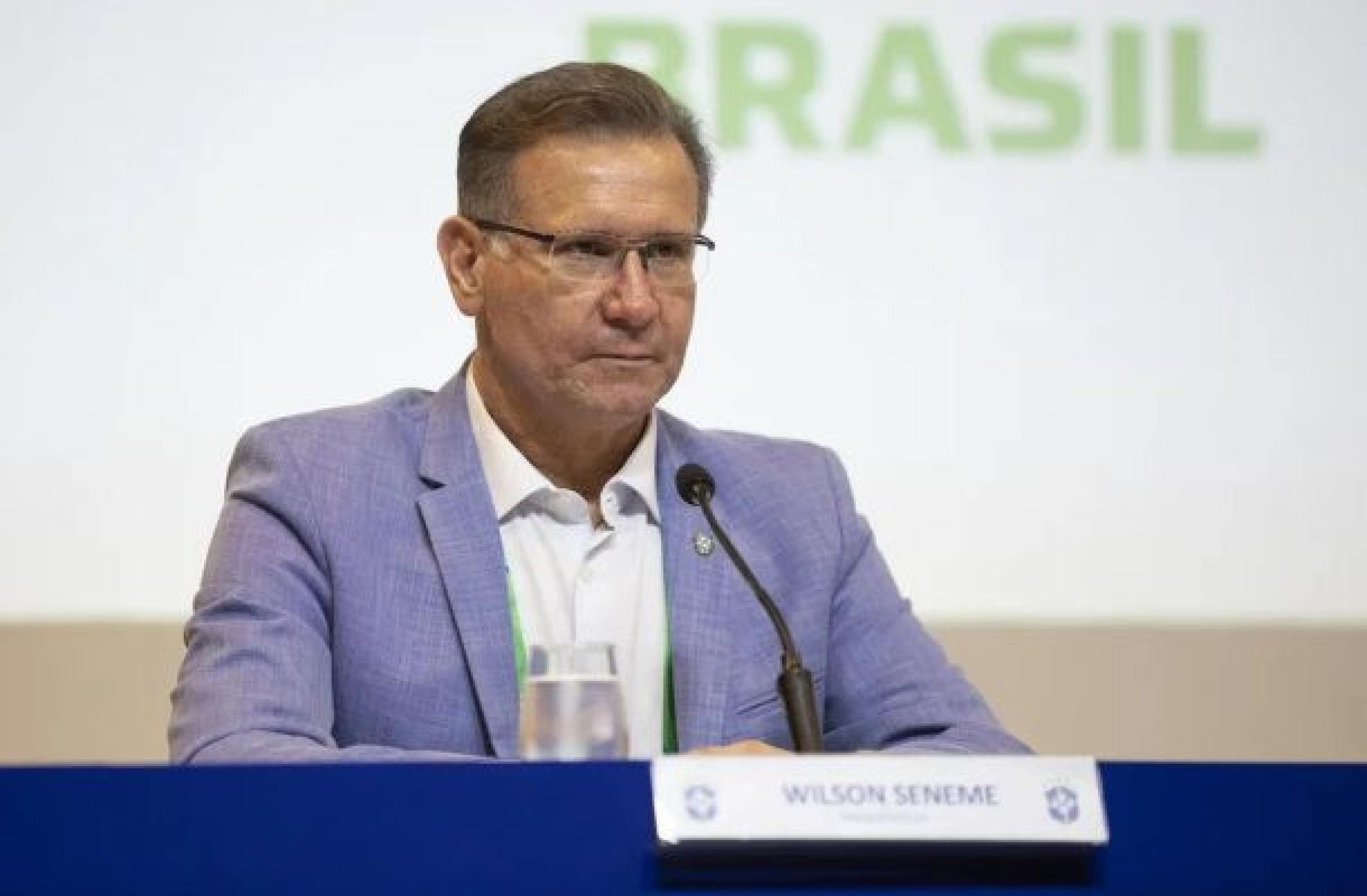 Wilson Seneme é demitido pela CBF do comando da arbitragem