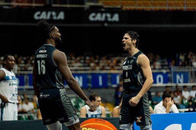 Brasília varreu o União Corinthians e está de volta aos playoffs do NBB após seis anos -  (crédito: Matheus Maranhão/Brasília Basquete)