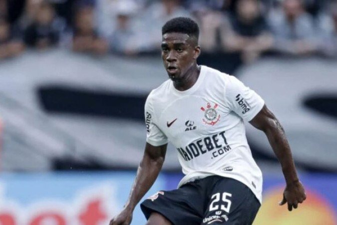 FÉLIX TORRES - Falhou no primeiro lance de perigo do jogo, dando a possibilidade para Lucas Hipólito chutar e quase marcar. Perdeu disputas diretas e não mostrou muita segurança. NOTA: 5,5   - Foto: Rodrigo Coca/Agência Corinthians