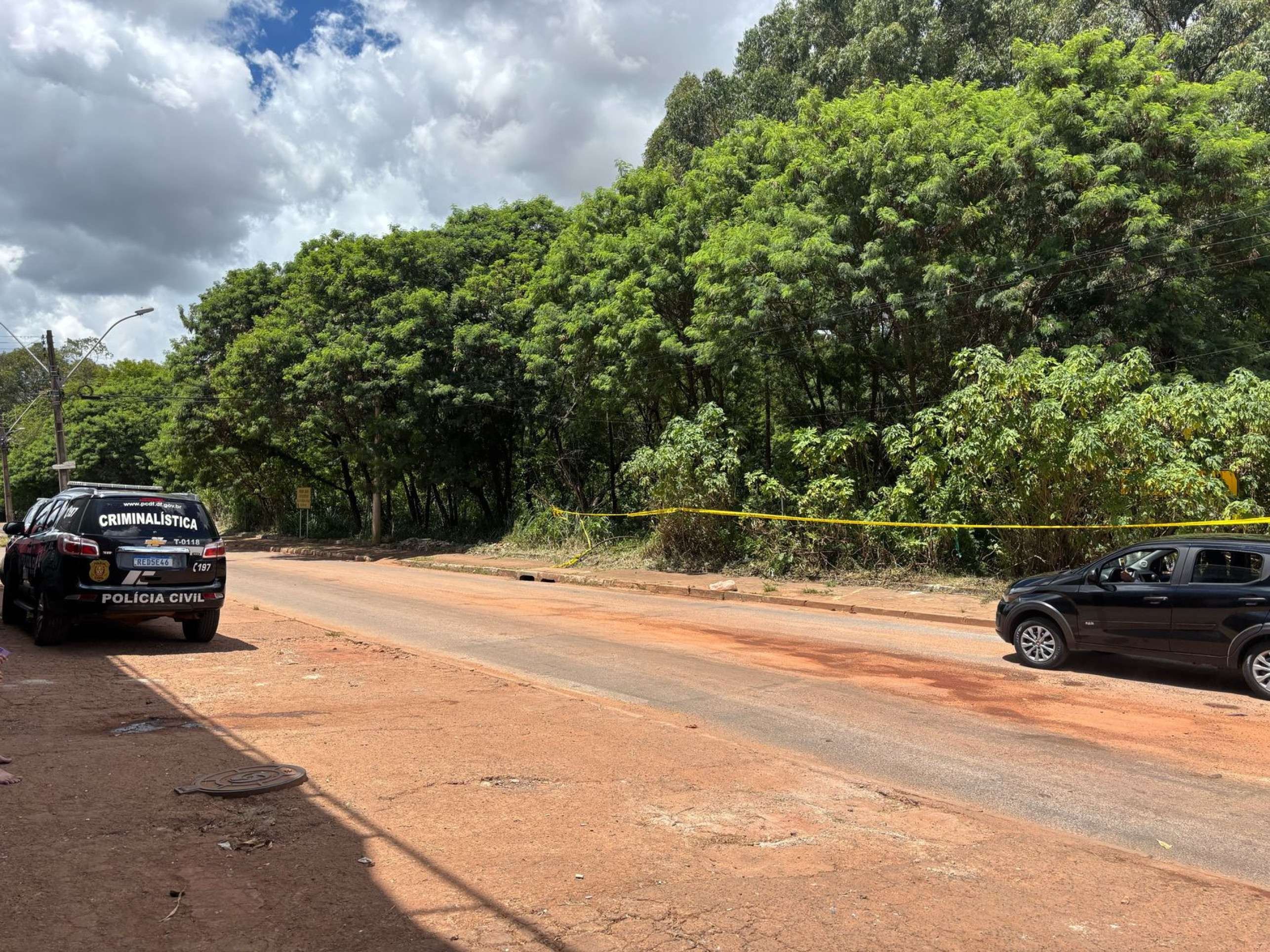 Local onde o corpo de Giovana, de 46 anos, foi encontrado na manhã deste sábado (15/2)