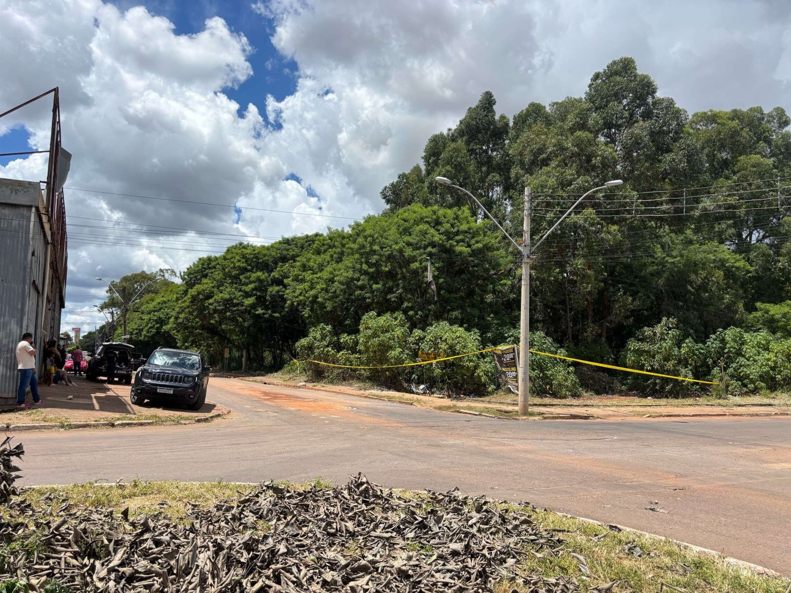 Local onde o corpo de Giovana, de 46 anos, foi encontrado na manhã deste sábado (15/2)