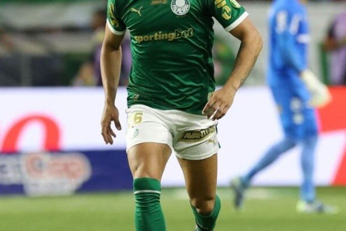 MURILO - Assim como o seu companheiro, não conseguiu aparecer no jogo pela falta de ofensividade adversário e teve mais atividade no ataque. Entretanto, na única chance do Tricolor, acabou falhando na marcação de Lucas Moura. Nota: 5,5 - Foto: Cesar Greco/Palmeiras