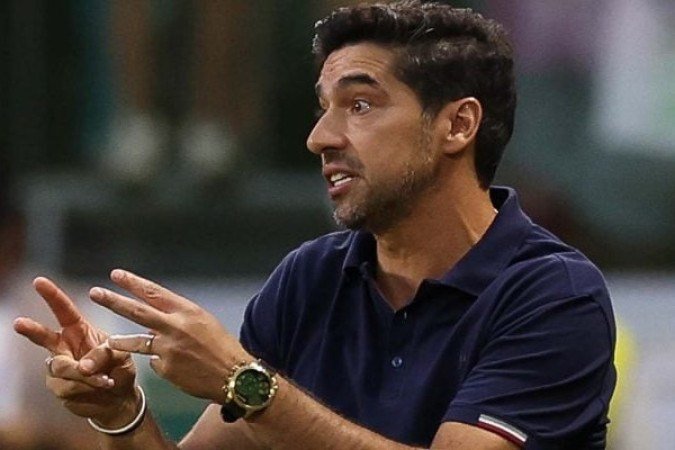 ABEL FERREIRA - NÃ£o conseguiu fazer com que o time quebrasse o esquema tricolor. Tentou surpreender ao colocar um atacante no lugar de um zagueiro, mas suas alteraÃ§Ãµes nÃ£o surtiram efeito. Nota: 5,5 - Foto: Cesar Greco/Palmeiras