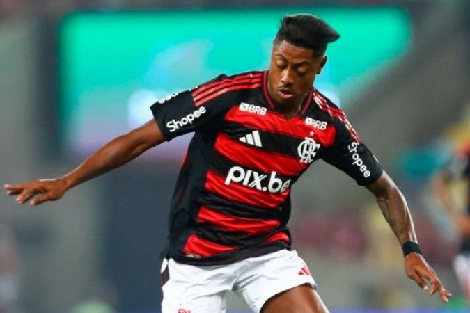 BRUNO HENRIQUE - Fez o primeiro gol do clássico. Buscou o jogo e tentou participar, mas teve poucas chances. NOTA: 7,0 - Foto: Divulgação / Flamengo