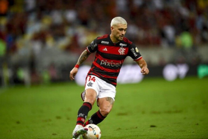 ARRASCAETA - Teve minutos limitados mais uma vez. Apesar disso, teve uma boa atuaÃ?Â§Ã?Â£o e conseguiu criar boas jogadas. NOTA: 6,5 - Foto: DivulgaÃ?Â§Ã?Â£o / Flamengo