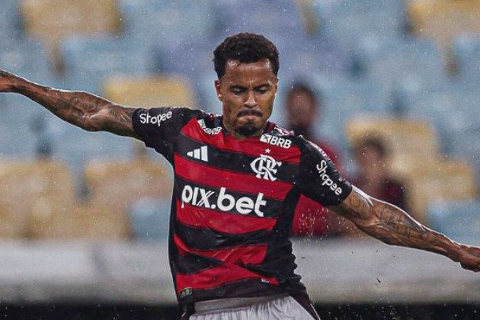 ALLAN - Entrou no lugar do Evertton Araújo. Foi bem nos passes e ajudou com eficiência na transição, além de colaborar mais defensivamente. NOTA: 6,5 - Foto: Divulgação / Flamengo