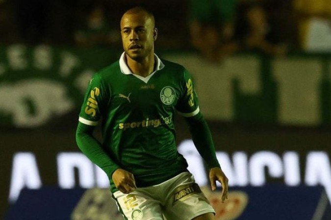 MAYKE - Teve pouca atuação defensiva, já que o São Paulo não conseguiu atacar muito. Apoiou bem, na medida do possível, mas acabou fazendo uma partida discreta. Nota: 6 - Foto: Cesar Greco/Palmeiras