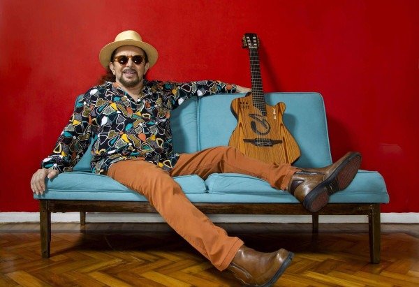  Leo Martins