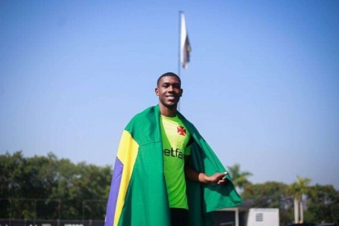 Rayan, enfim, poderá estrear pelo Vasco na temporada 2025 -  (crédito: Foto: Matheus Lima/Vasco)
