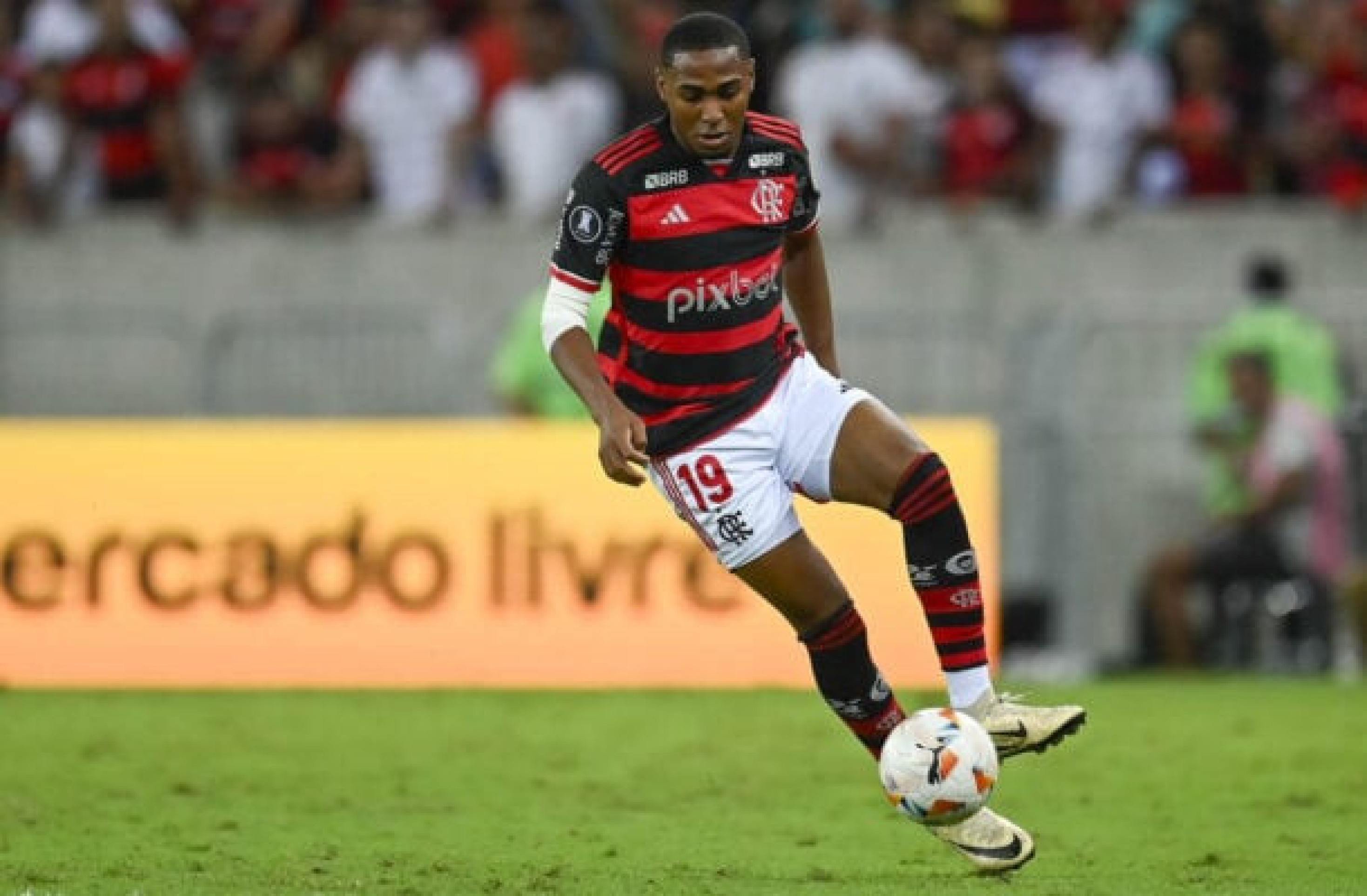 Saiba os planos do Flamengo para Lorran após negociação frustrada