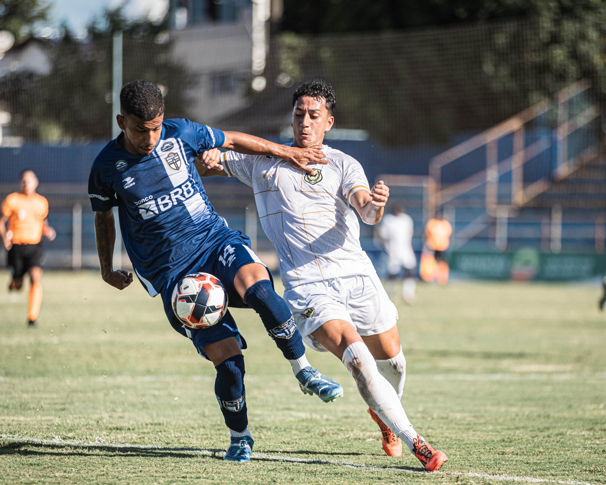 Candangão: No último lance do jogo, Real Brasília empata com o Samambaia 