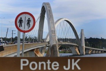  18/02/2025. Cr..dito: Minervino J..nior/CB/D.A Press. Brasil.  Brasilia - DF. Reforma da Ponte JK.
     -  (crédito: Minervino Júnior/CB/D.A.Press)