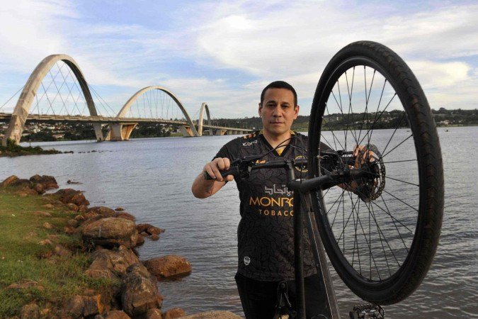  18/02/2025. Cr..dito: Minervino J..nior/CB/D.A Press. Brasil.  Brasilia - DF. Reforma da Ponte JK. Gerson Macedo.
    