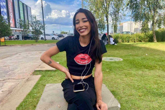 Maria Gabriela, 21 anos sentiu uma sensação de insegurança ao presenciar um suspeito furtando seu amigo 